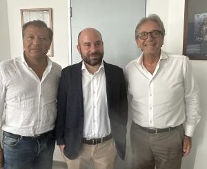 L’onorevole Antonio Caso in visita nel quartier generale di NetCom Group: focus sulla blockchain