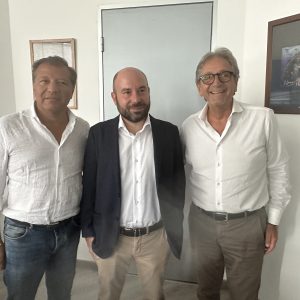 L’onorevole Antonio Caso in visita nel quartier generale di NetCom Group: focus sulla blockchain