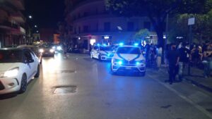 Pomigliano: un 16enne ed un 26enne ubriachi aggrediscono e feriscono vigile urbano. Un arresto ed una denuncia