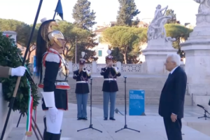 4 Novembre: Mattarella all’Altare della Patria