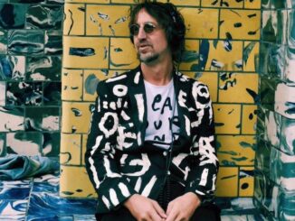 Joseph Arthur: per la prima volta dal vivo a Napoli il cantautore alt folk americano scoperto da Lou Reed e Peter Gabriel. E’ tra i protagonisti dell’epopea grunge anni 90 e ha collaborato anche con Peter Buck dei R.E.M e Ben Harper