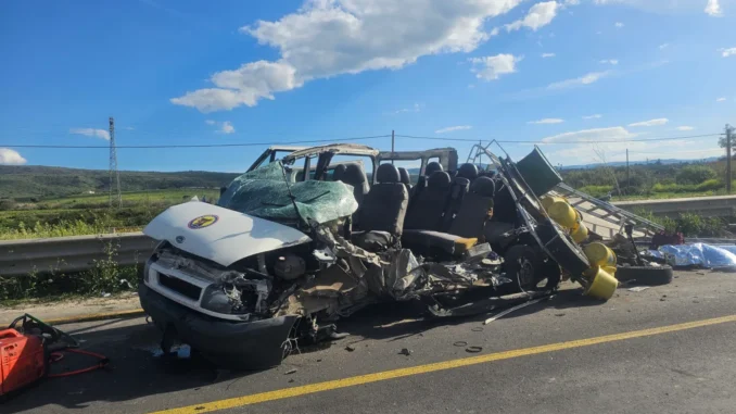 Tragico incidente sulla statale 194 a Carlentini: tre morti e sette feriti, quattro in gravi condizioni