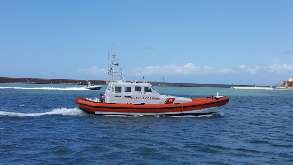 Naufragio nel Canale di Sicilia: riprese le ricerche dei dispersi