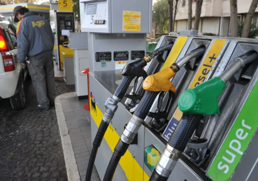 Carburanti, aumento graduale delle accise sul diesel: +5,5 centesimi in cinque anni